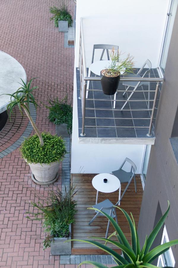 Wink Aparthotel Quiver Tree Стеленбош Екстериор снимка