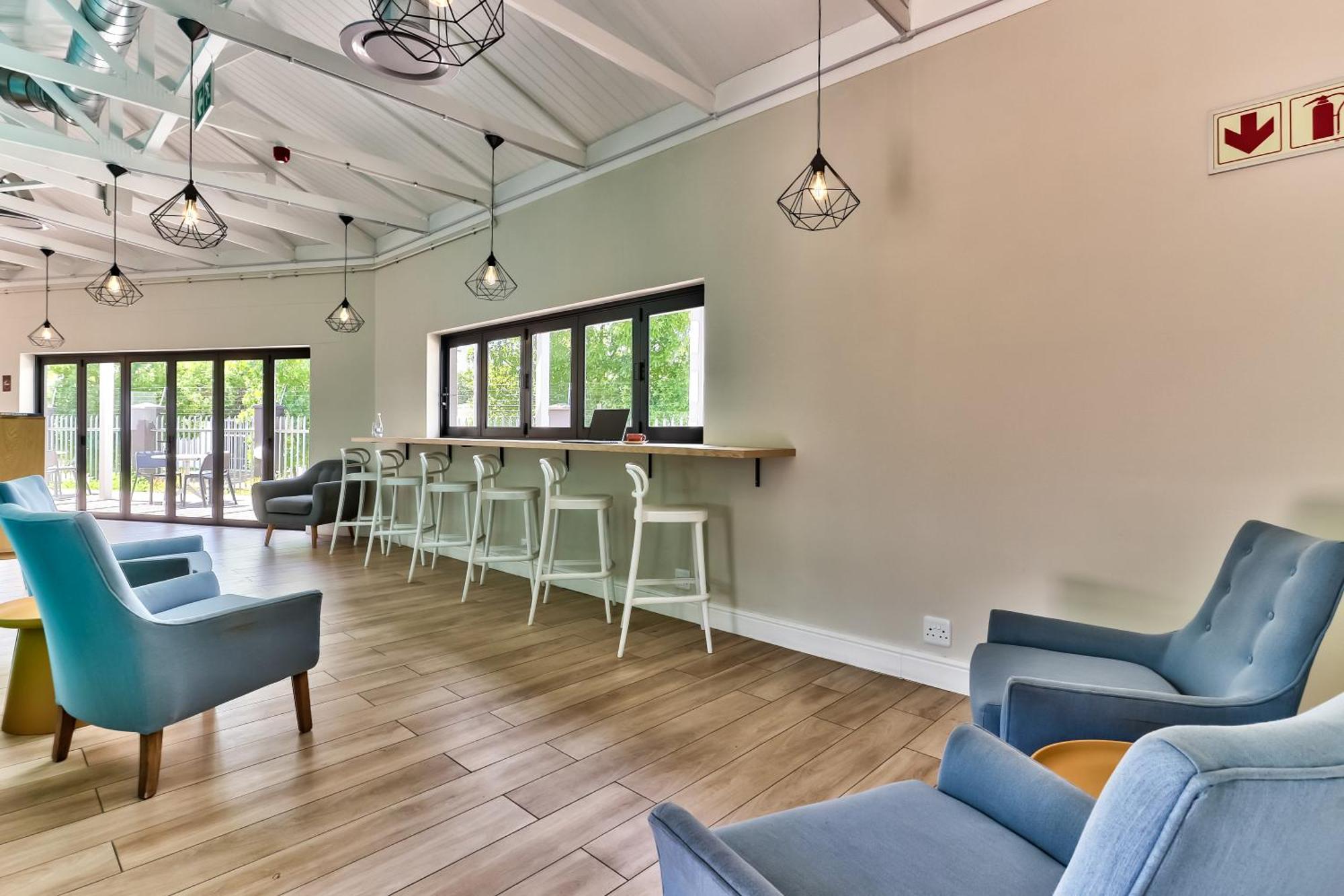 Wink Aparthotel Quiver Tree Стеленбош Екстериор снимка