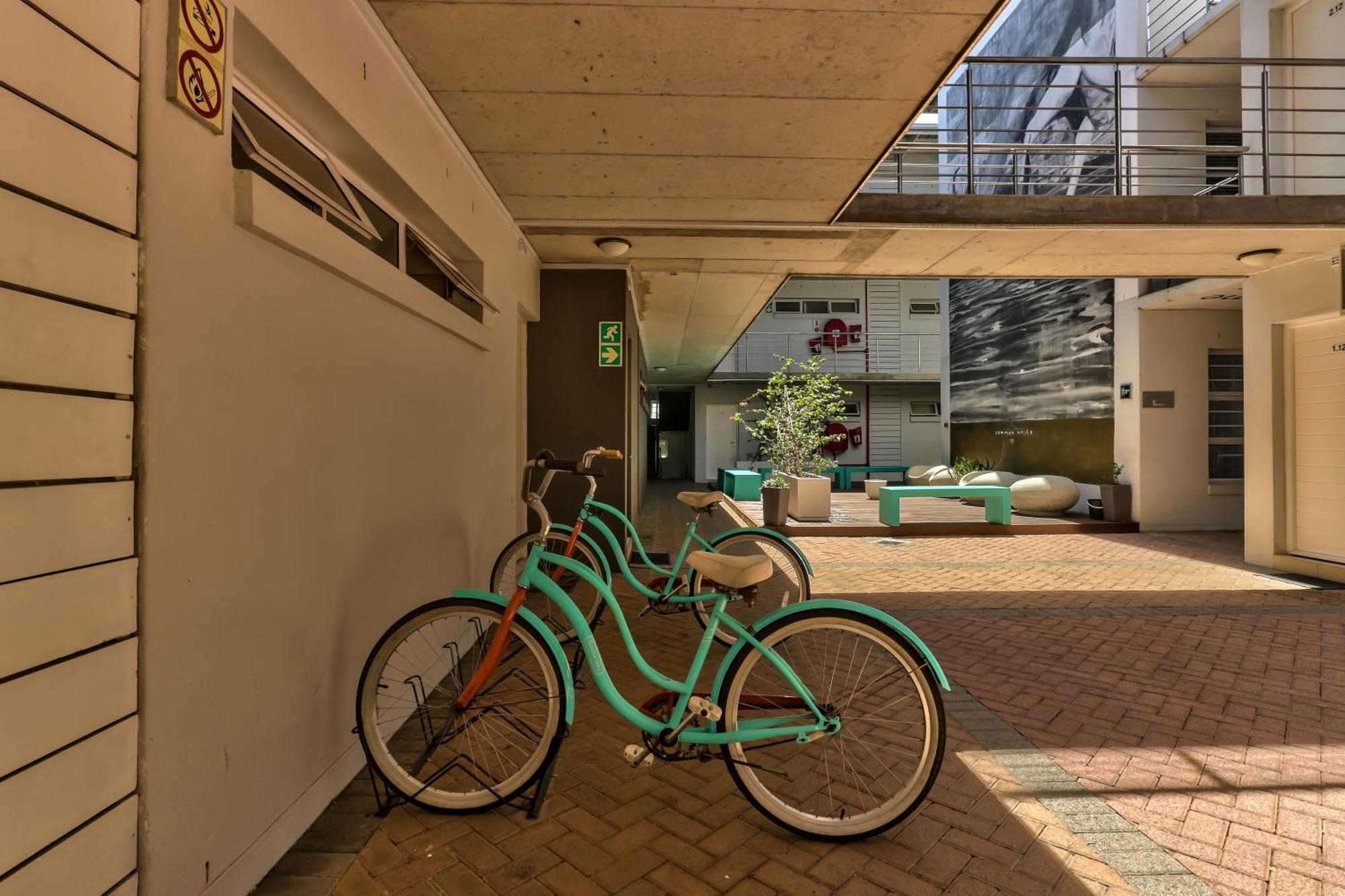 Wink Aparthotel Quiver Tree Стеленбош Екстериор снимка